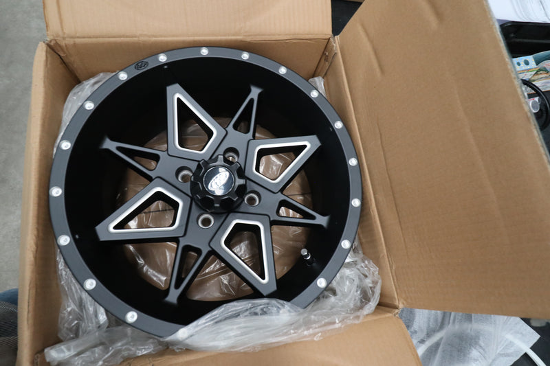 Cargue la imagen en el visor de la galería, Rin ITP Tornado Rin Todo Terreno, Rin Offroad, Rin 4x4 Llanta RZR, Can Am
